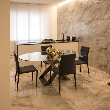 Vipverona Luxury Apartment - Royal Welcome Luaran gambar